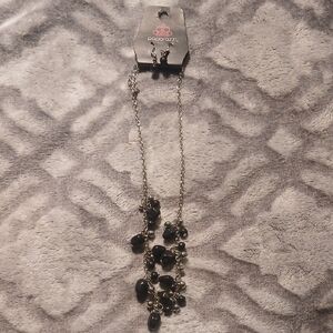 Paparazzi Elegant Black and Silver Necklace